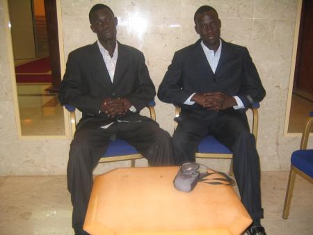 Adama et Mw a droite
